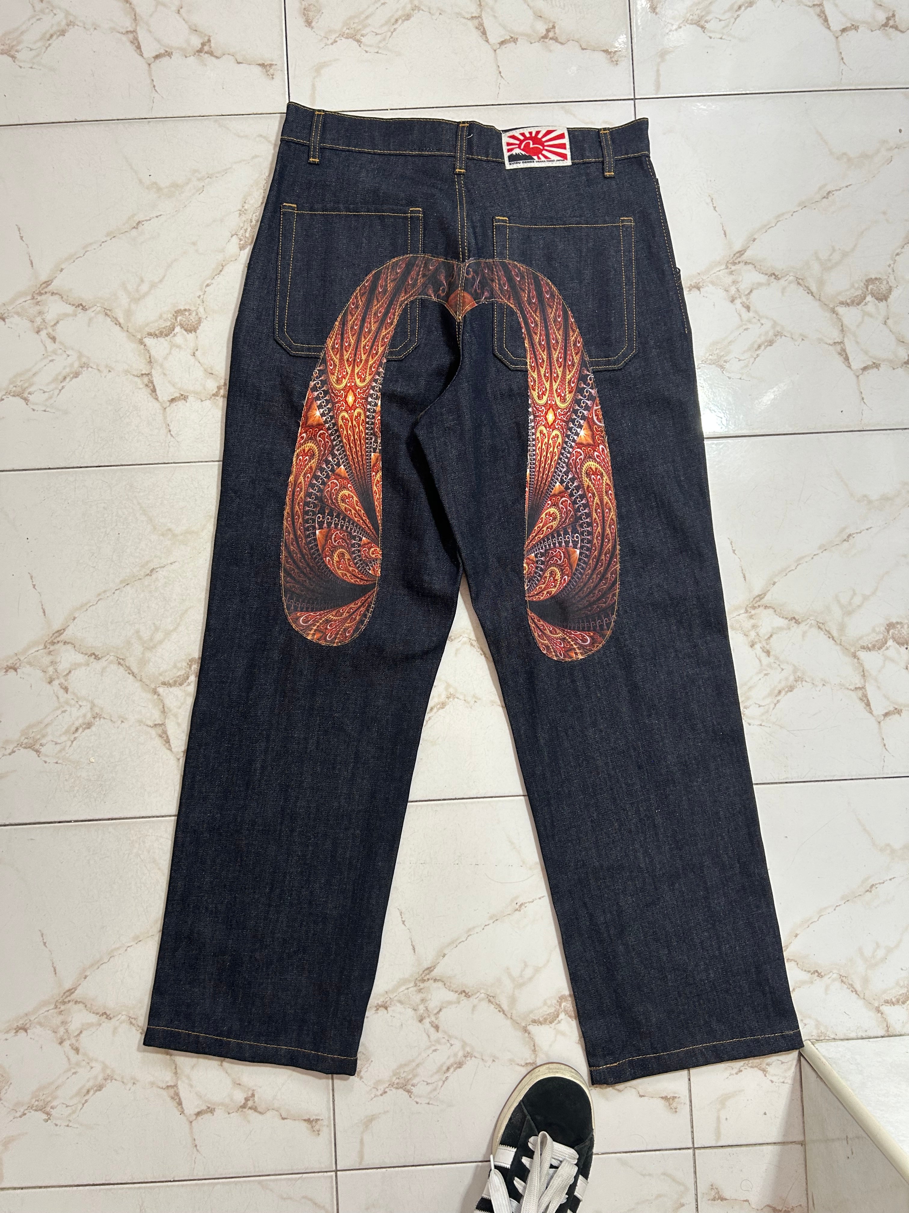 EVISU EGYPT #2027