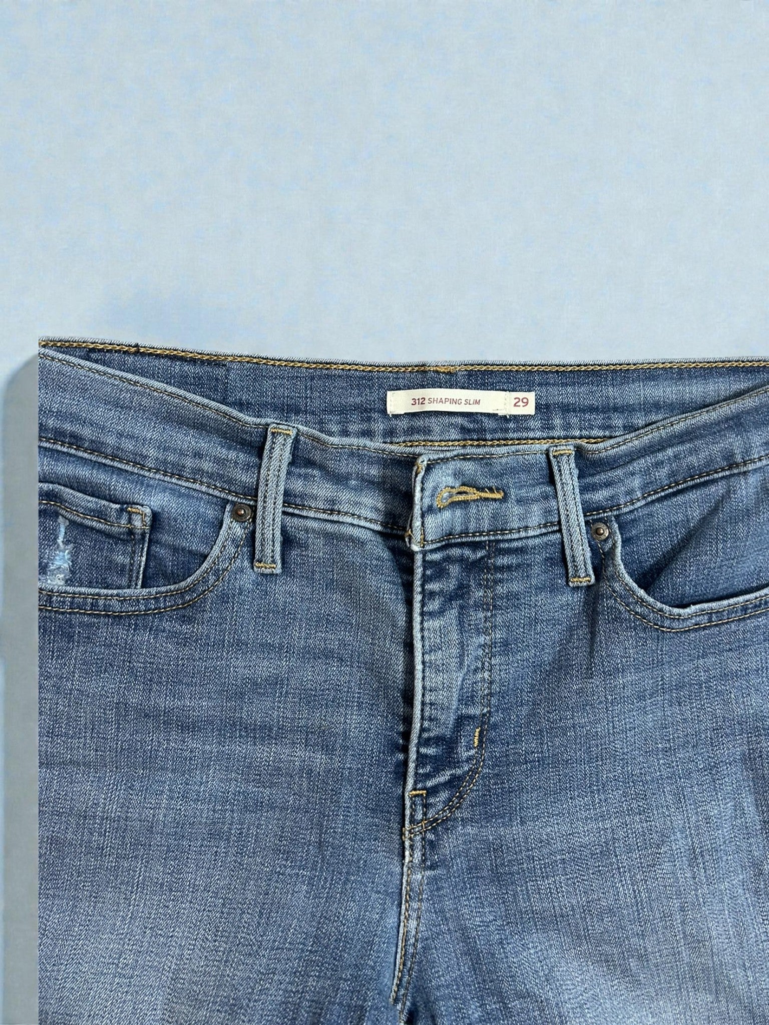 Jeans Levi’s 312 Shaping Slim Vintage – Denim Blu – Taglia IT 43 (W29)