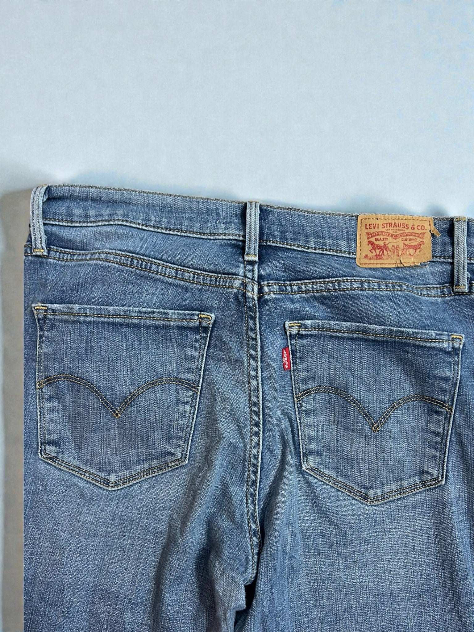 Jeans Levi’s 312 Shaping Slim Vintage – Denim Blu – Taglia IT 43 (W29)