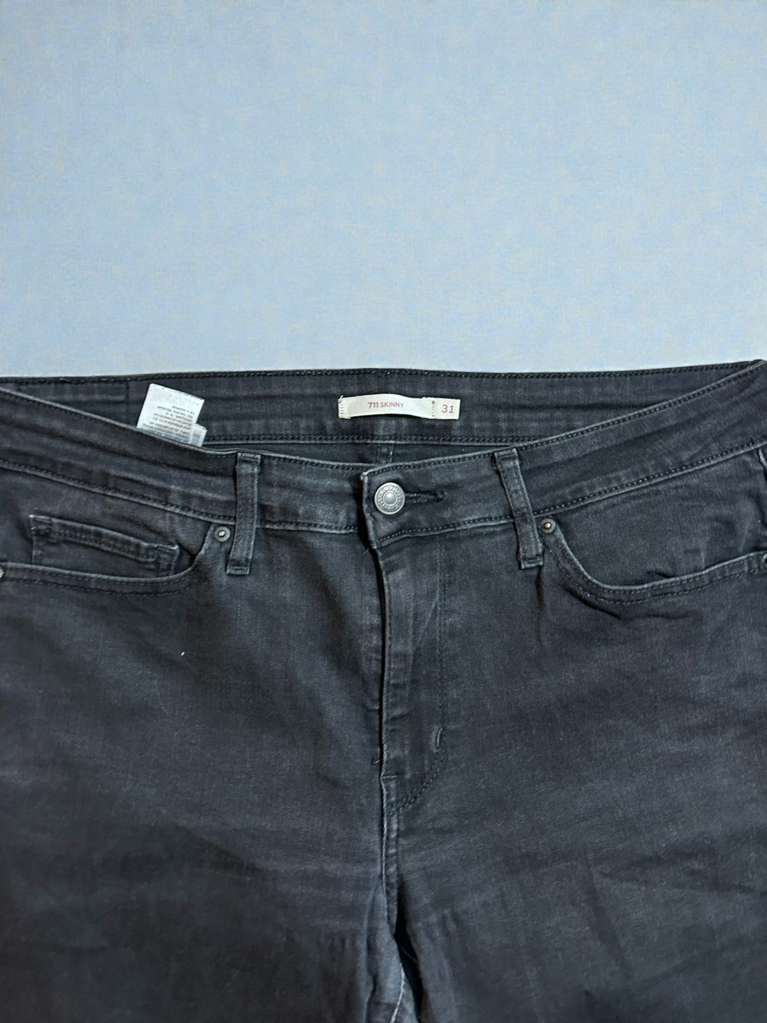 Jeans Levi’s 711 Skinny Vintage – Nero Lavaggio Scuro – Taglia IT 46
