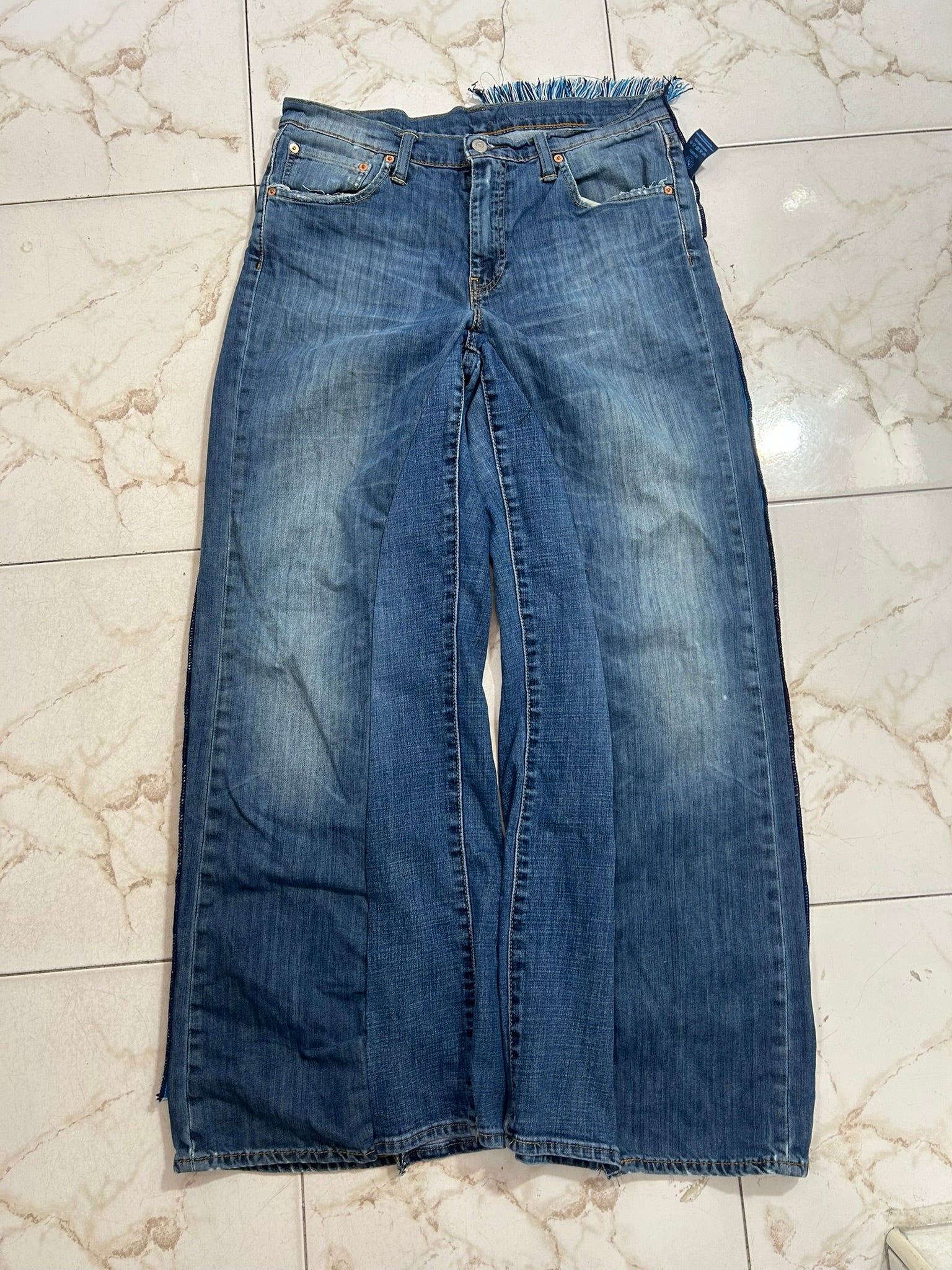 Jeans Rework Napoli – Base Levi’s