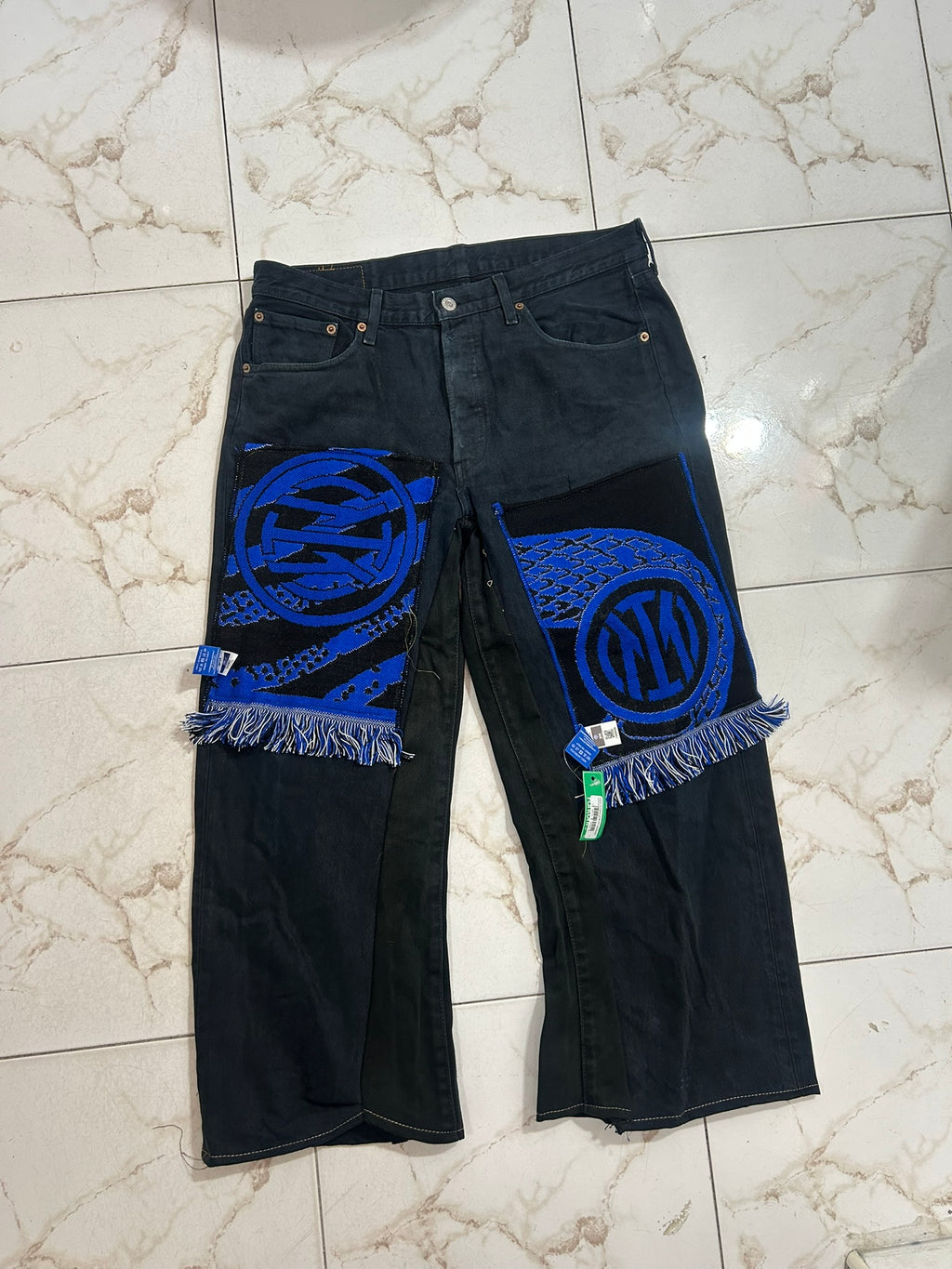 Jeans Rework Nerazzurri – Base Levi’s