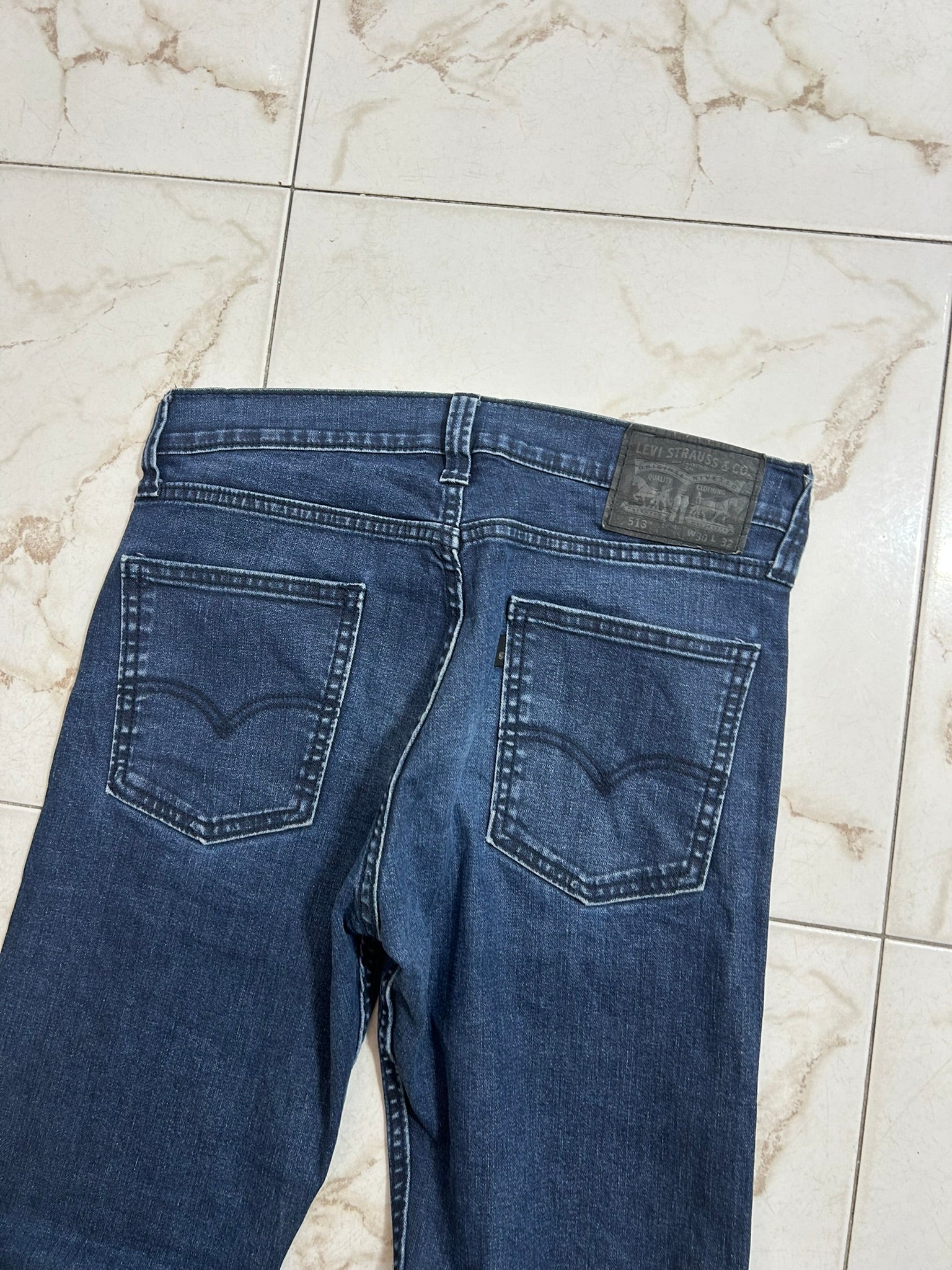 Jeans Levi’s 513 – Taglia IT 44 (W30 L32)