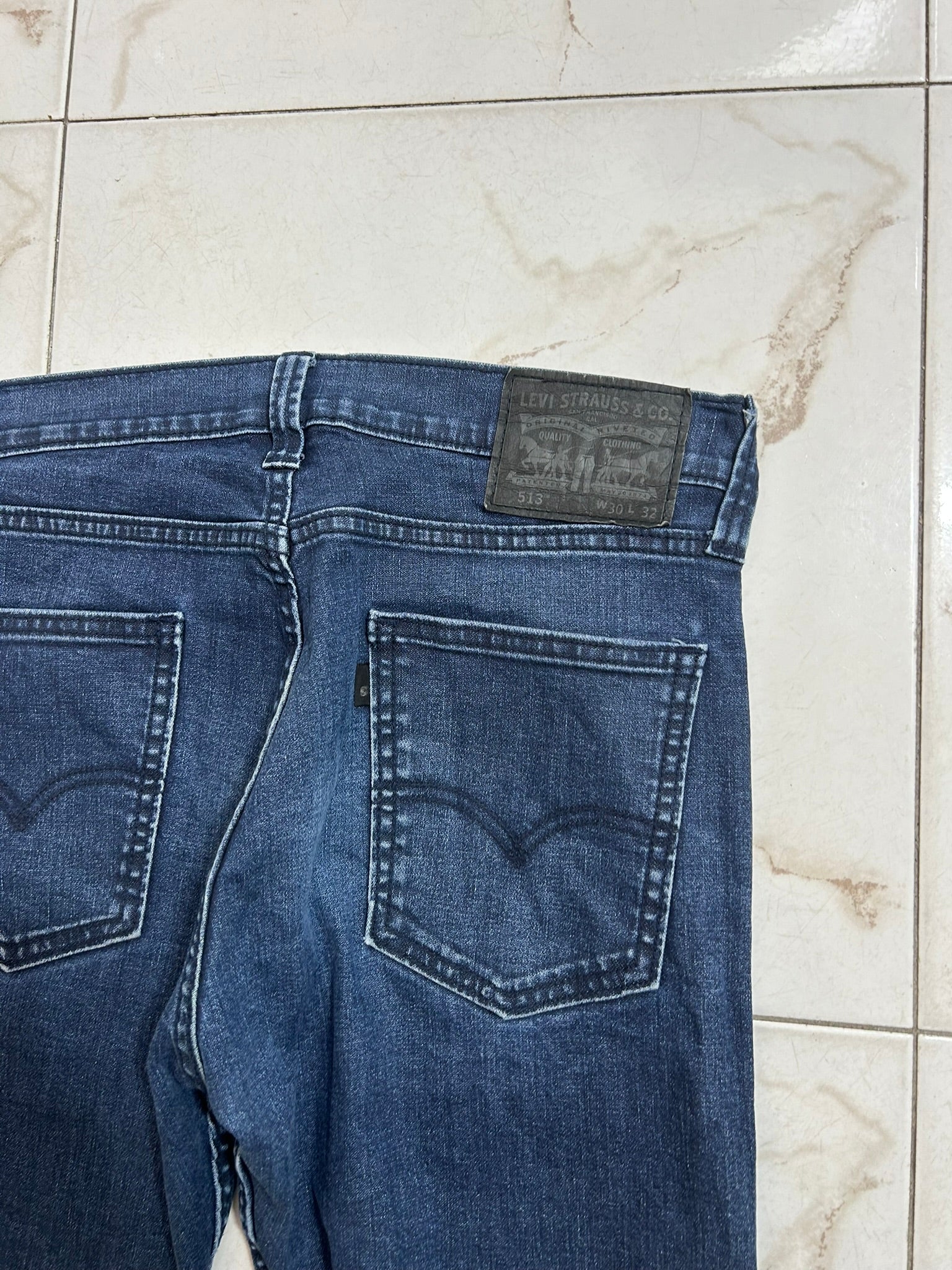 Jeans Levi’s 513 – Taglia IT 44 (W30 L32)