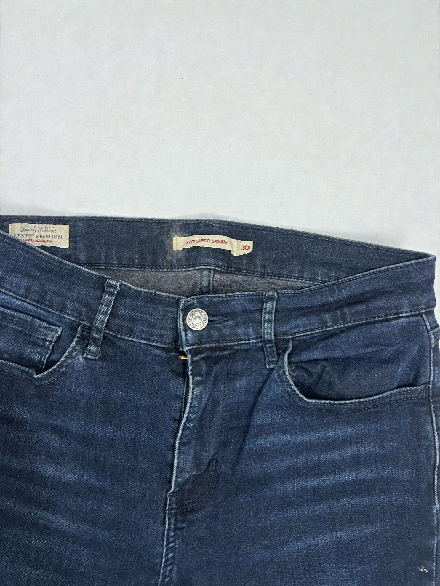 Levi’s 710 Super Skinny – Taglia 43 IT